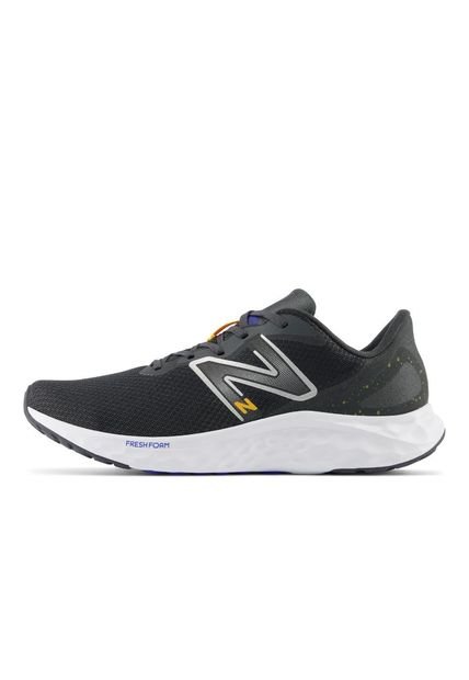 Tenis New Balance Fresh Foam Arishi V4-Negro/Blanco