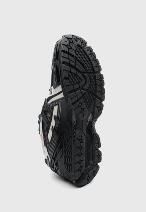 Tenis new balance 1906R Negro