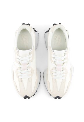 Tenis Lifestyle 327 New Balance W3271UO