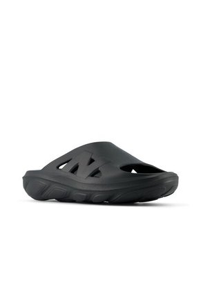 Sandalia New Balance Original Fresh Foam X Negro Para Hombre