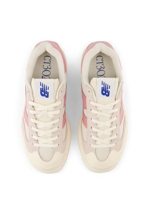 Tenis Deportivos New Balance Original CT302 Beige Hombre