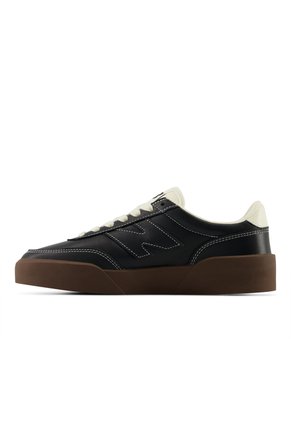 Tenis Deportivos New Balance Original 750 Negro Unisex