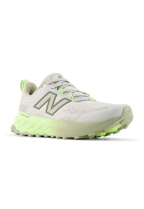 Tenis New Balance Originales FreshFoam X Garoé V2 Gris Mujer