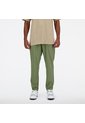 Men's AC Stretch Woven Pant Regular New Balance MP41060-DEK de New Balance