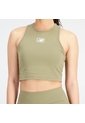 Top Marca New Balance Essentials Bra Original Verde Mujer de New Balance