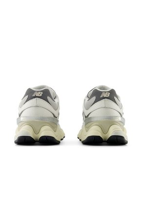 TENIS NEW_BALANCE UNISEXO U9060AGA 9060 Talla 6.5