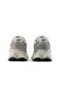 Tenis New Balance 9060 Hombre-Gris/Blanco de New Balance