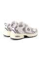Tenis New Balance 530 Mujer Gris Con Negro de New Balance