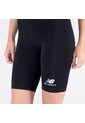 Pantaloneta New Balance Original Essentials Negro Para Mujer de New Balance