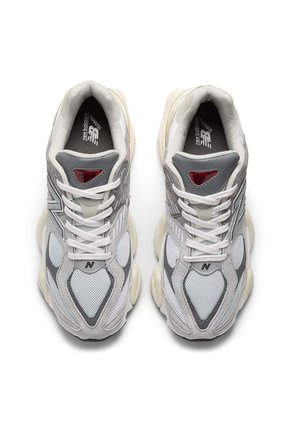TENIS NEW_BALANCE UNISEXO U9060GRY 9060 Talla 4