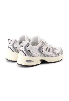 Tenis New Balance 530 Unisex Gris Con Negro