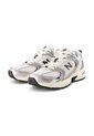 Tenis New Balance 530 Unisex Gris Con Negro de New Balance