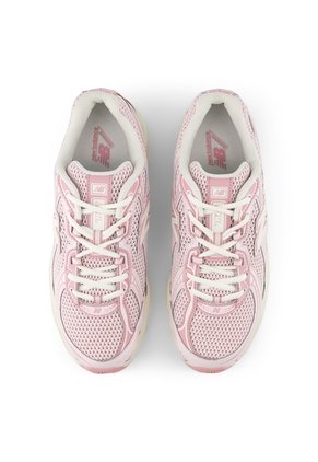Tenis Deportivos New Balance Originales 740 Rosa Unisex