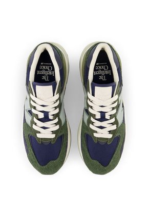 Tenis Deportivos New Balance 574  Verde Para Hombre