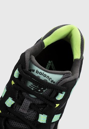 Tenis Lifestyle Negro-Gris-Verde  New Balance 850 Summer Mono Story
