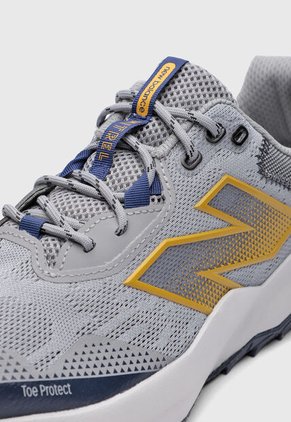 Tenis new balance DynaSoft Nitrel V6 Gris