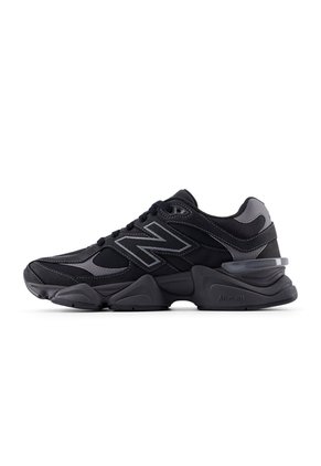 Tenis Deportivos New Balance Original 9060 Negro Para Hombre