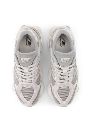 Tenis Deportivos New Balance Original 9060 Color Gris