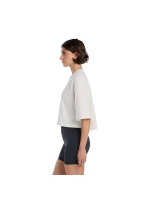 Camisa Deportiva New Balance Originals Graphics Blanco Mujer