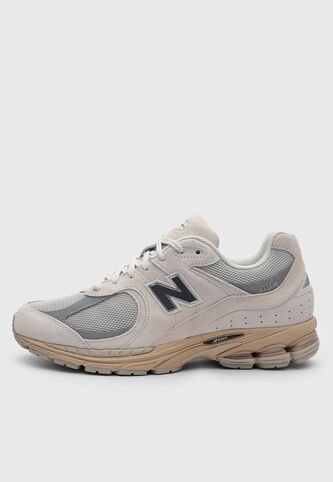 Tenis new balance 2002R Beige New Balance