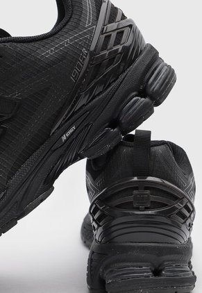 Tenis new balance 1906R Negro