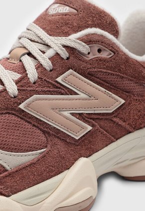 Tenis new balance 9060 Café