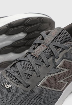 Tenis new balance Fresh Foam 520 V9 Gris