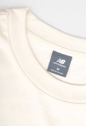 Camiseta new balance Athletics Intelligent Choice Beige Claro