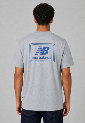 Camiseta new balance Gris