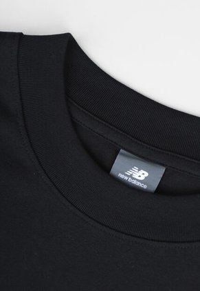 Camiseta new balance Hoops Tradition Negro