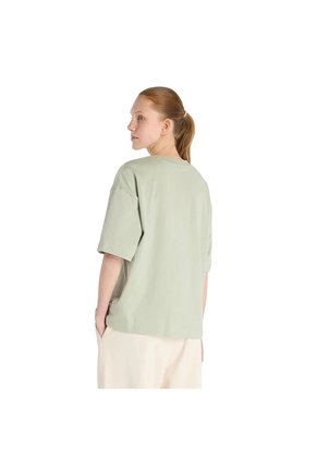 Camisa Deportiva New Balance Original FlowerShoe Verde Mujer