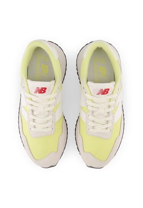 Tenis Deportivos New Balance Original 237 Amarillo Mujer