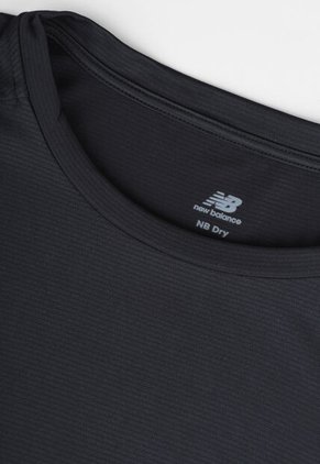 Camiseta Training  new balance Sport Essentials Negro