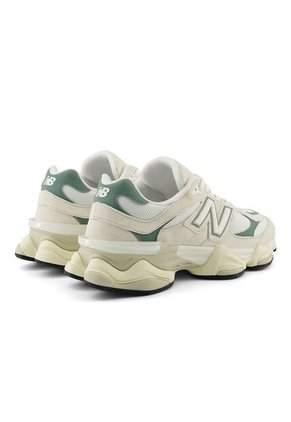 TENIS NEW_BALANCE HOMBRE U9060EEI 9060 Talla 7.5