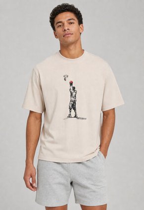 Camiseta new balance Hoops Player Beige