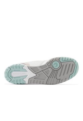 Tenis New Balance 550-Blanco/Violeta