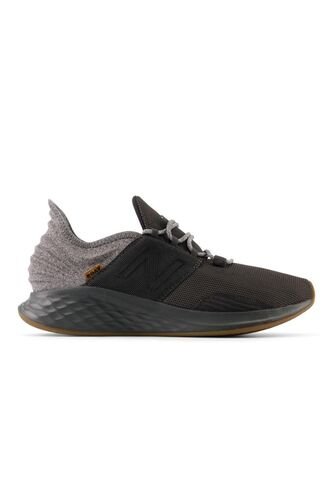 Tenis New Balance Fresh Foam Roav -Negro New Balance