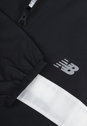 Chaqueta Running new balance Sport Essentials Negro