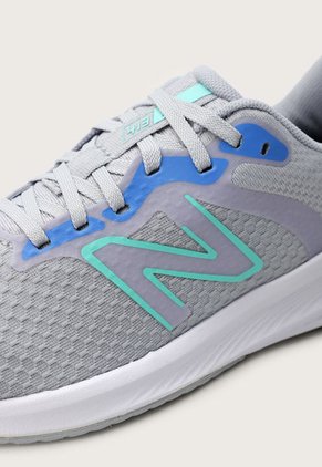 Tenis Running Gris-Aguamarina-Azul New Balance 413