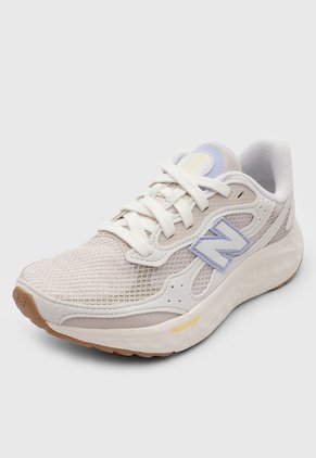 Tenis Running new balance Fresh Foam Arishi Beige