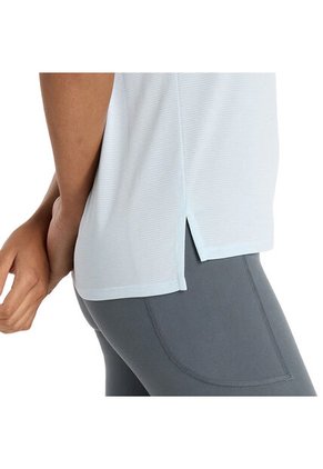 Camisa Deportiva New Balance Originals Essentials Azul Mujer