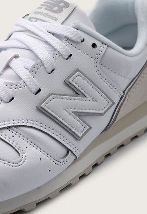 Tenis Lifestyle Blanco-Beige New Balance 373