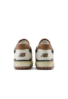 Tenis New Balance 550-Blanco/Café