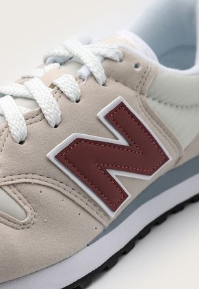 Tenis Lifestyle Beige-Nude-Borgoña New Balance 500