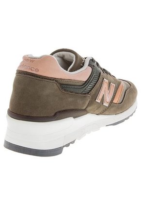 Lifestyle Verde oliva-Miel New Balance Classic Traditionneles