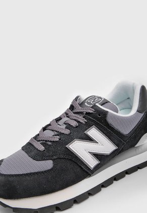 Tenis Lifestyle Negro-Gris-Marfil New Balance 574