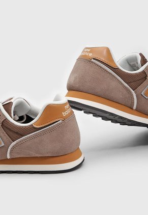 Tenis Running Marrón-Café-Terracota New Balance 373 v2