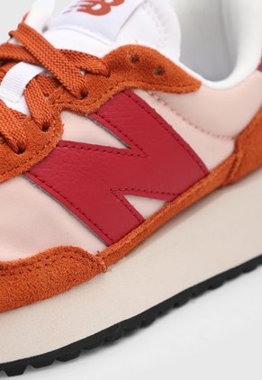 Tenis Lifestyle Terracota-Rosa-Rojo New Balance 237