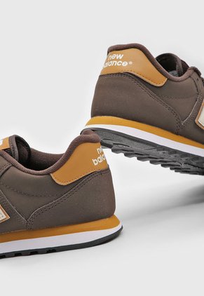 Tenis Lifestyle Marrón-Terracota-Beige New Balance 500 v2