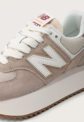 Tenis Lifestyle Taupé-Marfil-Borgoña New Balance 574